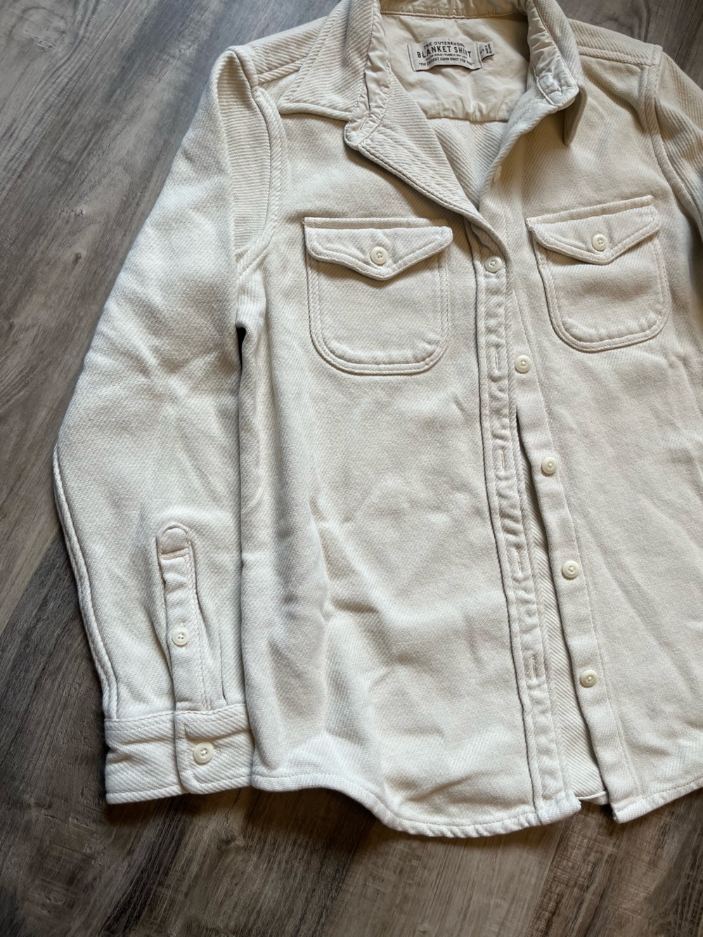 Outerknown Blanket shirt size small - Picture 2 of 5